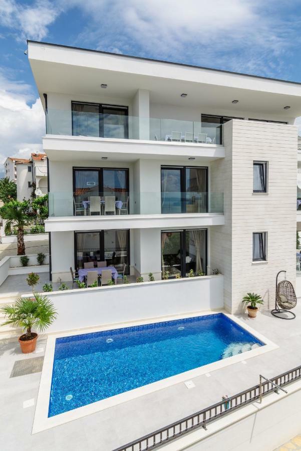 Apartments Villa Dalmatia Trogir Luaran gambar