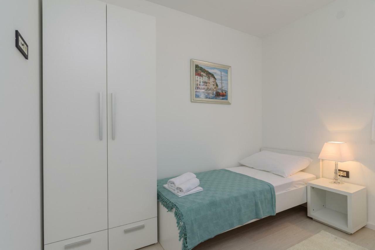 Apartments Villa Dalmatia Trogir Bilik gambar