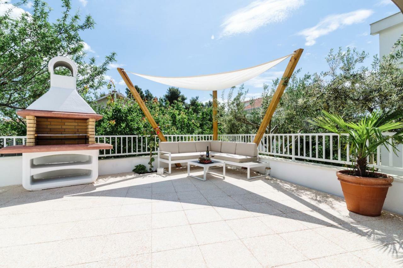 Apartments Villa Dalmatia Trogir Luaran gambar